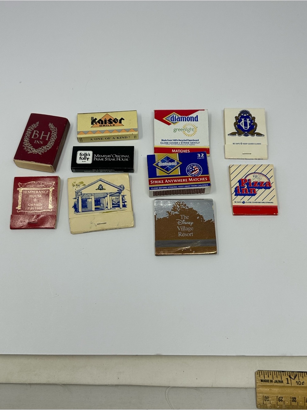 Lot Of 10 Vintage Matchbooks Boxes Disney Resort, Pizza Inn, Hotels, restaurants